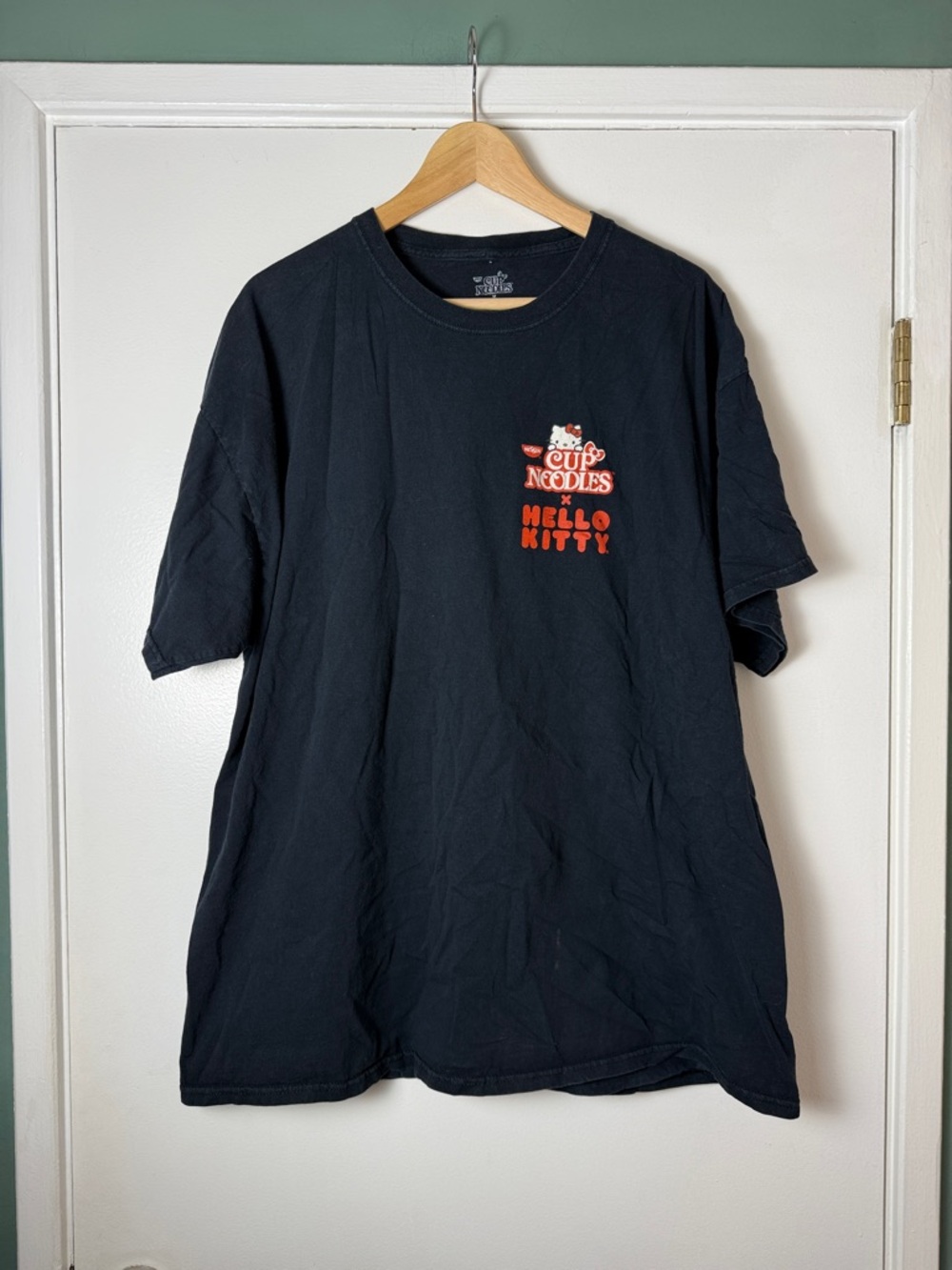 Hello Kitty Cup Noodles Black Graphic Tee - Size 2XL